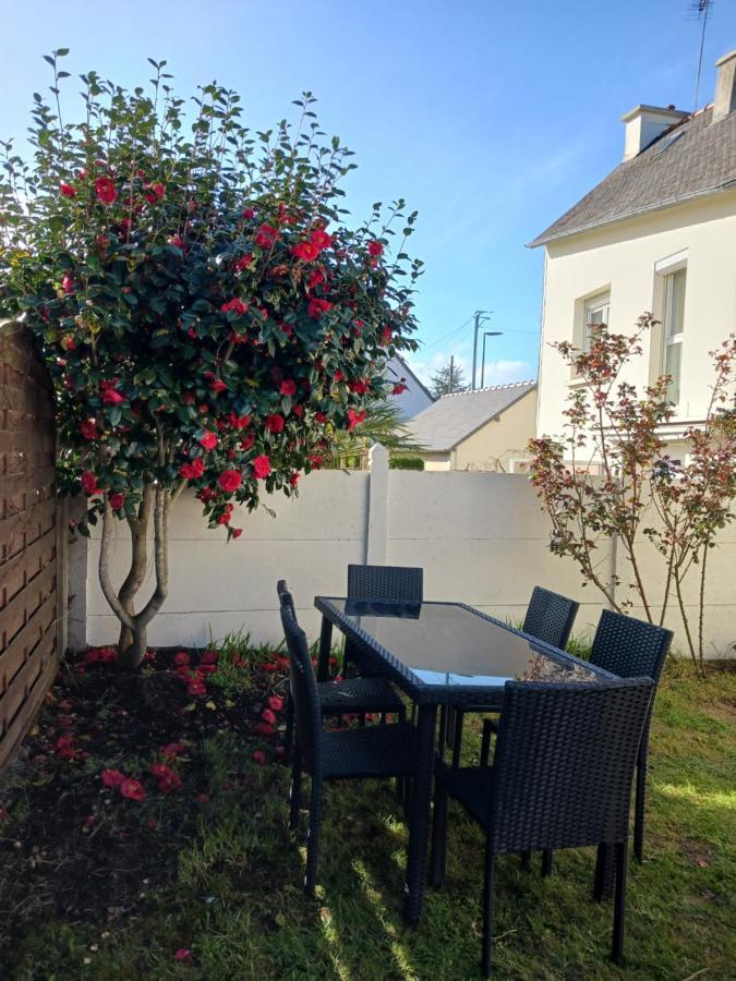 Holiday home Maison Centre D'hillion, A 300 M De La De L'hotellerie,jardin Clos ,animaux Bienvenus *